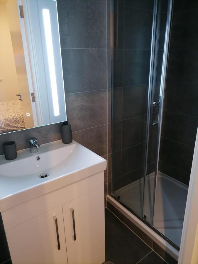 Appartamento Hemans 0.8 Londra Esterno foto